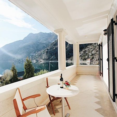 Villa Teuta Risan Εξωτερικό φωτογραφία